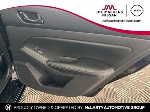 Used 2025 Nissan Altima 2.5 SV image 22