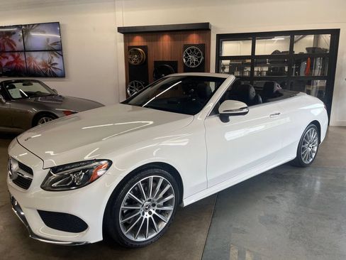 Used 2017 Mercedes-Benz C 300 4MATIC Cabriolet image 4