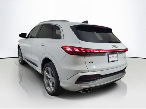 New 2026 Audi Q5 Premium Plus AWD/4WD image 4