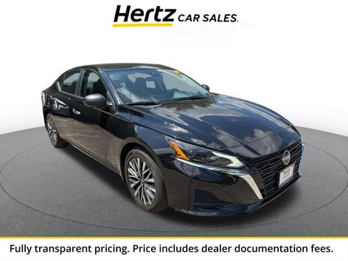 Used 2025 Nissan Altima 2.5 SV FWD image 1