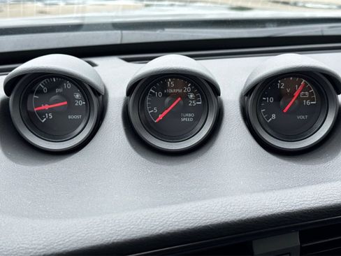 Used 2024 Nissan Z Sport w/ Floor Mat Package image 25