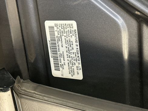 Used 2023 Nissan Ariya AWD image 12