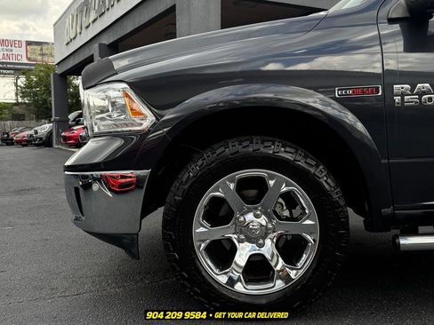 Used 2017 RAM 1500 Laramie w/ Convenience Group AWD/4WD image 13