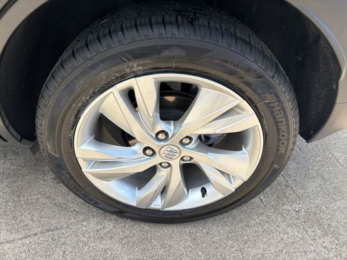 Used 2025 Buick Encore GX Preferred FWD image 29