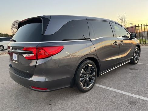 Certified 2024 Honda Odyssey Elite image 4