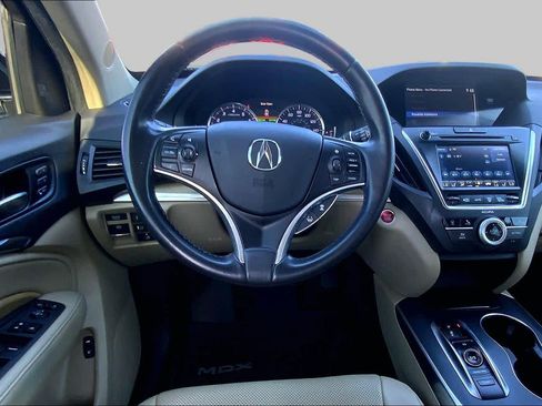 Used 2020 Acura MDX w/ Technology Package AWD/4WD image 6