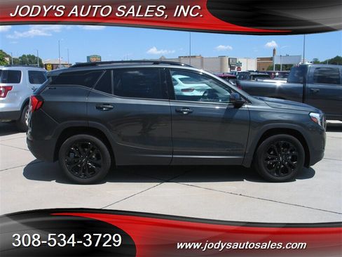 Used 2020 GMC Terrain SLE w/ Elevation Edition AWD/4WD image 33
