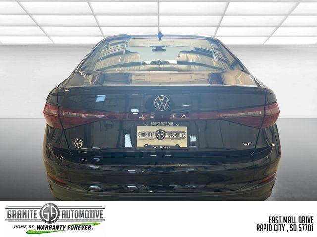 Used 2025 Volkswagen Jetta SE FWD image 5