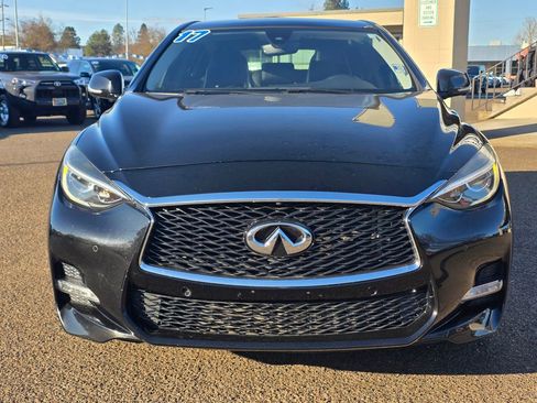 Used 2017 INFINITI QX30 Sport image 5