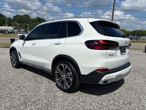 Used 2026 BMW X5 sDrive40i RWD image 3