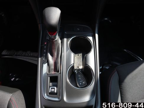 Used 2022 Chevrolet Equinox RS image 24