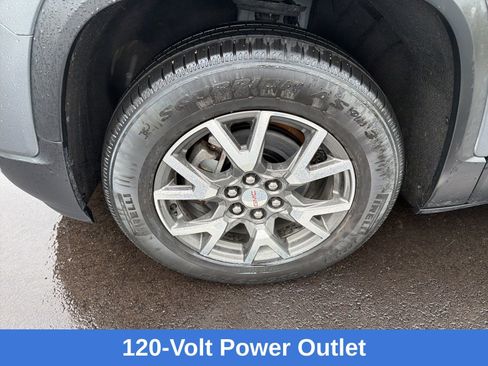 Used 2020 GMC Acadia SLE w/ Driver Convenience Package FWD image 28