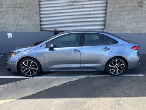 Used 2020 Toyota Corolla SE w/ Carpet Mat Package (TMS) FWD image 5