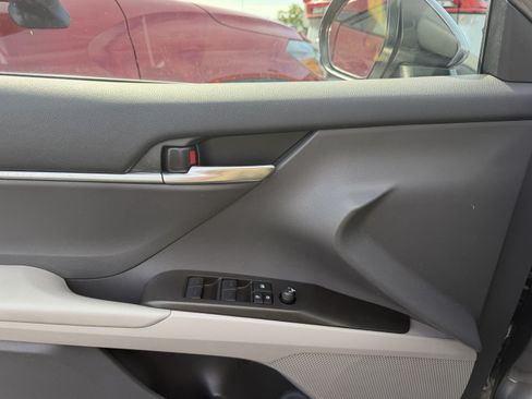 Used 2023 Toyota Camry LE FWD image 14