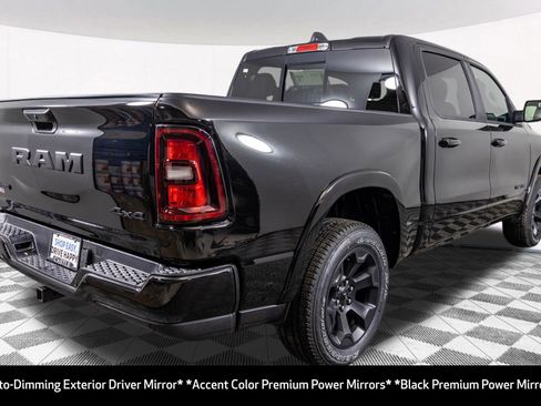 New 2026 RAM 1500 4x4 Crew Cab image 18