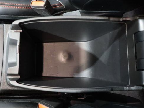 Used 2024 Ford Escape ST-Line image 32