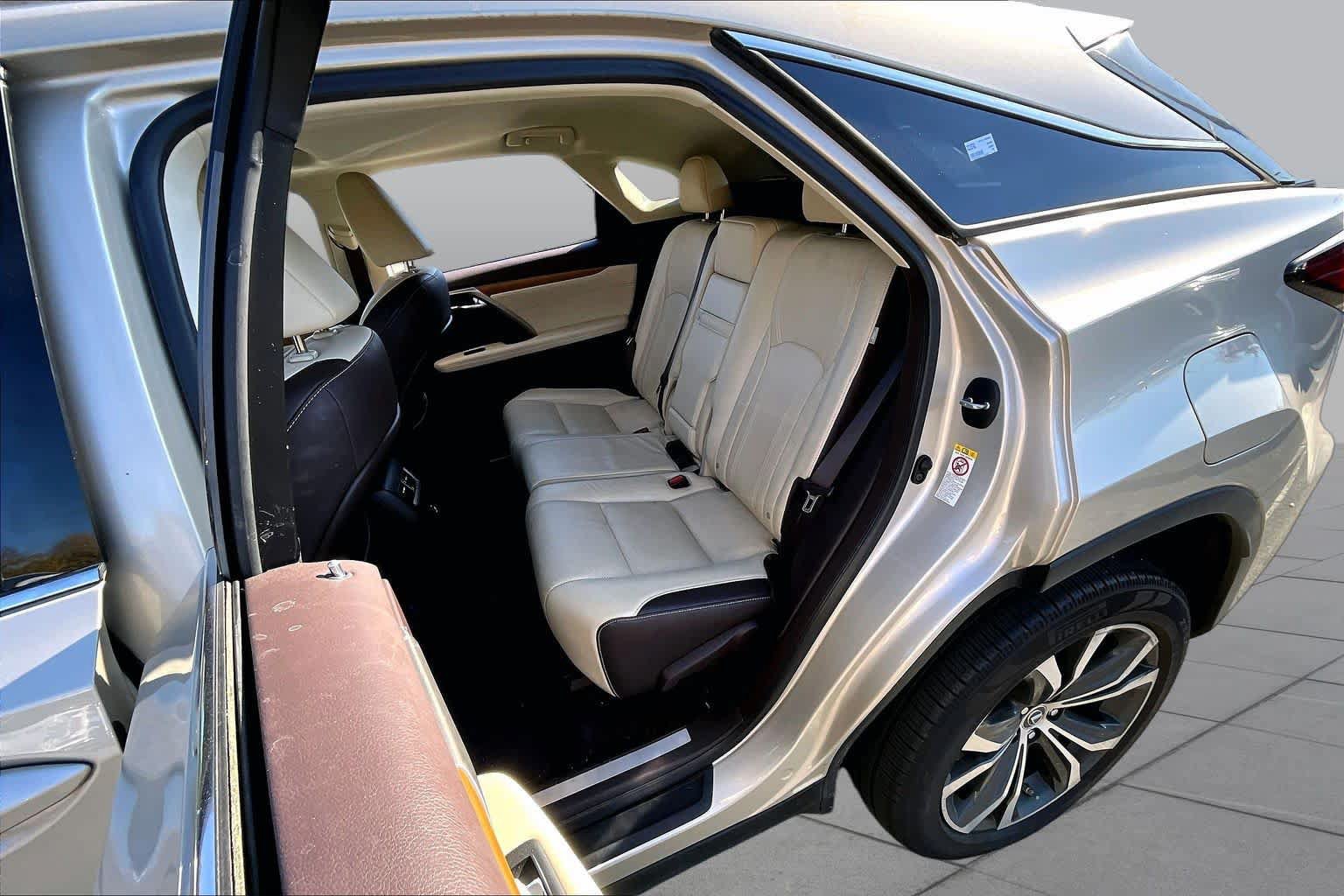 Used 2018 Lexus RX 350 FWD w/ Premium Package image 20