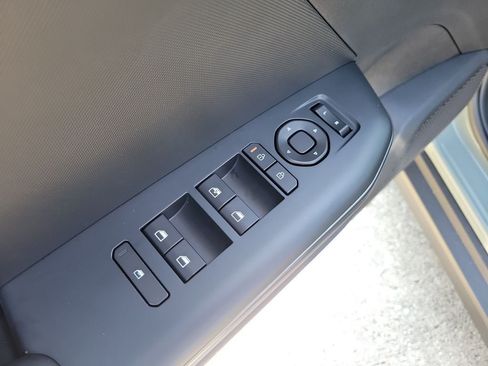 New 2026 Kia K4 FWD image 19