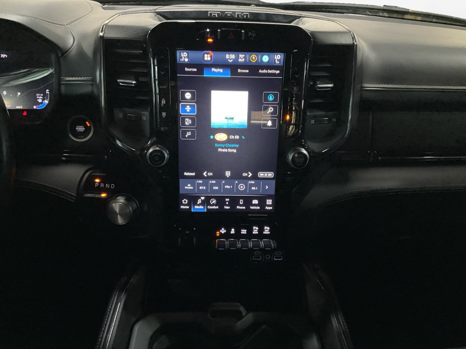 Used 2023 RAM 1500 Limited AWD/4WD image 12