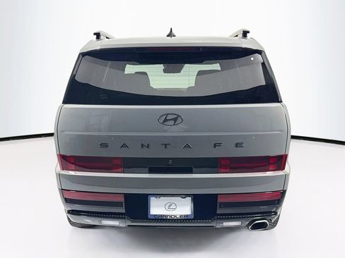 Used 2024 Hyundai Santa Fe Calligraphy FWD image 6