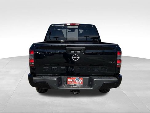 New 2026 Nissan Frontier SV w/ Tow Package AWD/4WD image 6