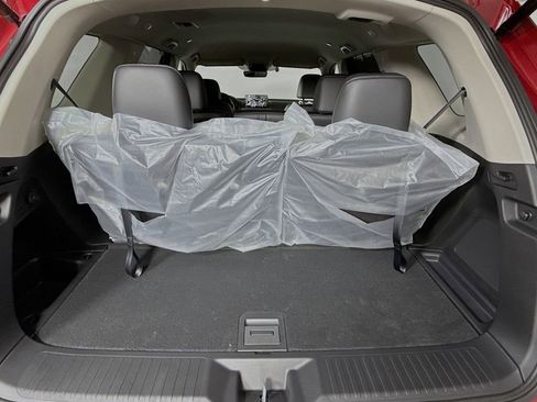 Used 2025 Honda Pilot EX-L image 26