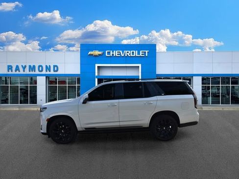Certified 2023 Cadillac Escalade Sport w/ LPO, ONYX Package AWD/4WD image 6