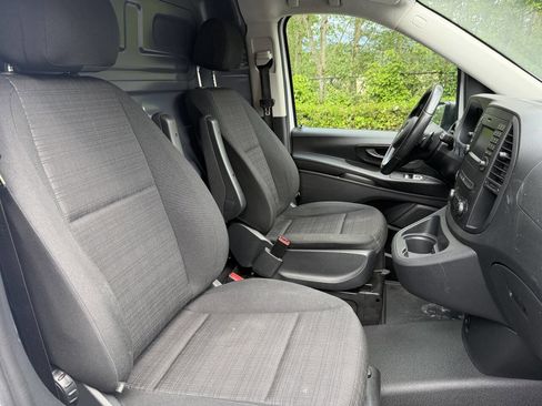 Used 2018 Mercedes-Benz Metris image 18