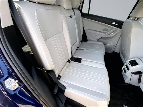 Used 2024 Volkswagen Tiguan SE w/ Panoramic Sunroof Package AWD/4WD image 26