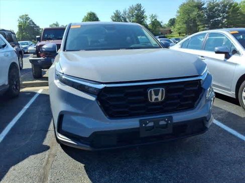 Used 2024 Honda CR-V EX image 17