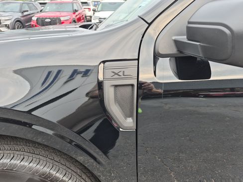 Used 2026 Ford Maverick XL FWD image 9