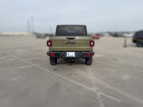 New 2026 Jeep Gladiator Willys image 10