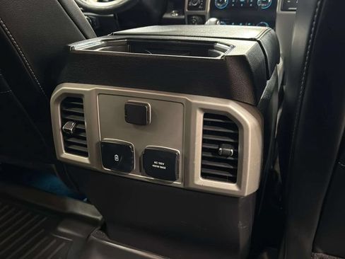 Used 2019 Ford F150 Lariat AWD/4WD image 13