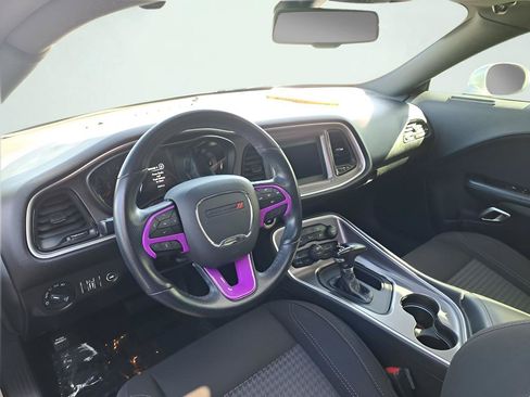 Used 2020 Dodge Challenger SXT w/ Driver Convenience Group AWD/4WD image 16