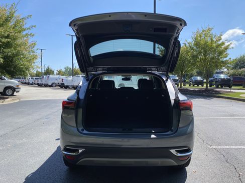 Used 2021 Buick Envision Essence FWD image 11