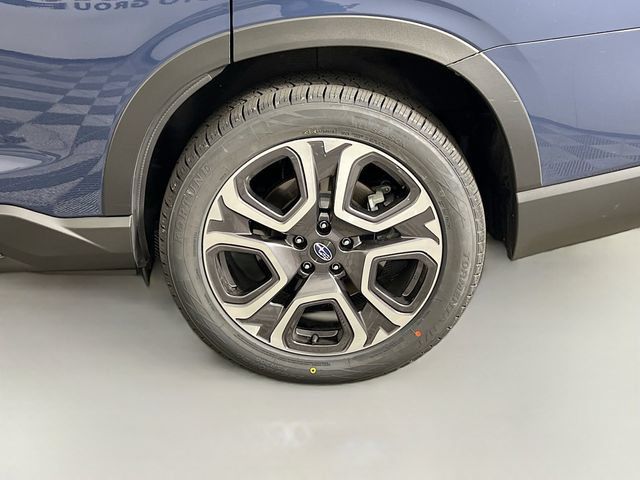 Used 2024 Subaru Ascent Limited AWD/4WD image 37