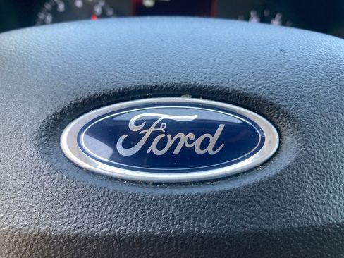 Used 2022 Ford Escape SE w/ Cold Weather Package image 26