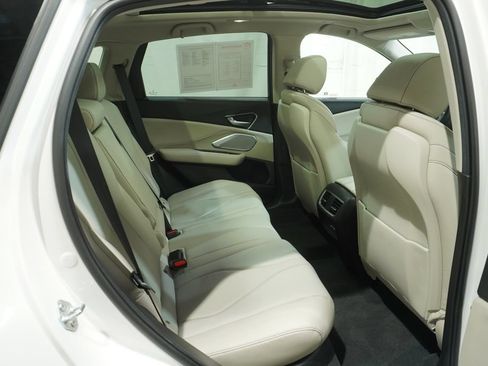 Used 2026 Acura RDX SH-AWD w/ Technology Package image 17