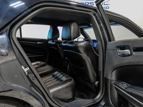 Used 2021 Chrysler 300 S RWD image 45