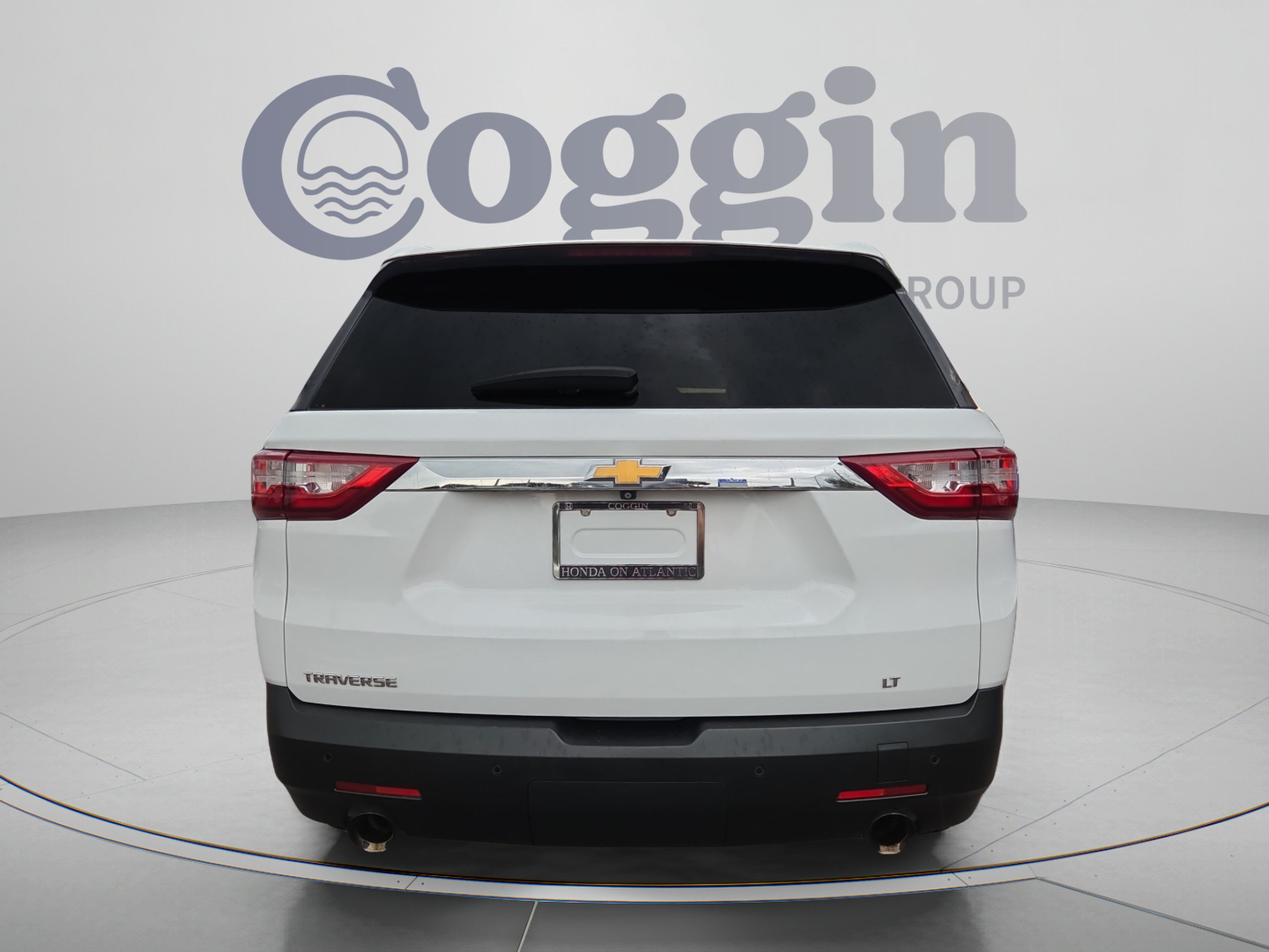 Used 2021 Chevrolet Traverse LT FWD image 4