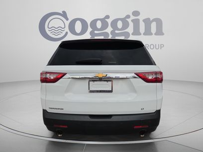 Used 2021 Chevrolet Traverse LT