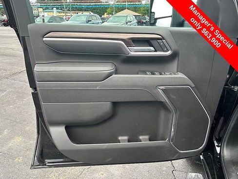 Used 2025 Chevrolet Silverado 3500 LT image 13