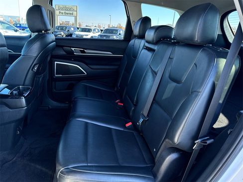Used 2020 Kia Telluride S w/ S 8 Passenger Seating Package image 22