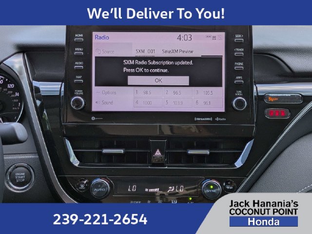 Used 2023 Toyota Camry SE w/ Cold Weather Package FWD image 17
