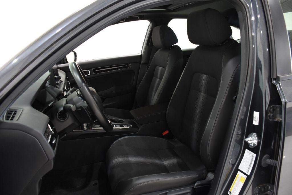 Used 2025 Honda Civic Sport image 22