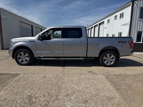 Used 2020 Ford F150 XLT w/ Equipment Group 302A Luxury AWD/4WD image 4