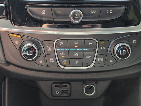 Used 2020 Chevrolet Traverse Premier w/ LPO, Floor Liner Package image 21