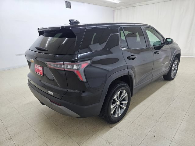 Used 2025 Chevrolet Equinox LT AWD/4WD image 15