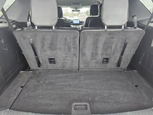 Used 2023 Ford Explorer XLT w/ Equipment Group 202A image 18