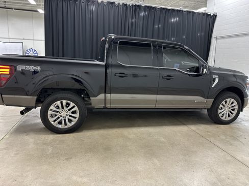 Used 2025 Ford F150 King Ranch w/ FX4 Off-Road Package AWD/4WD image 12